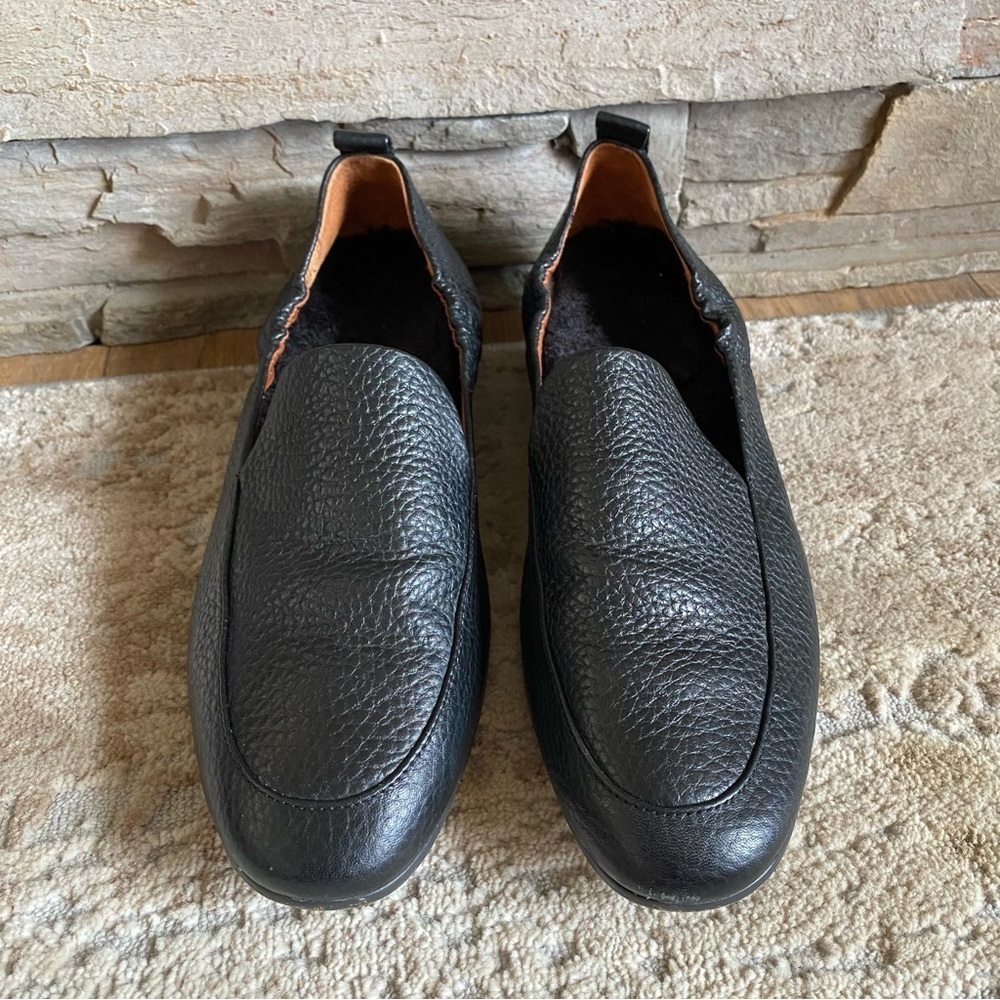 Vionic Amora Faux Fur Insole Loafers Slip On Black Pebbled Leather: 7.5 - Picture 2 of 9